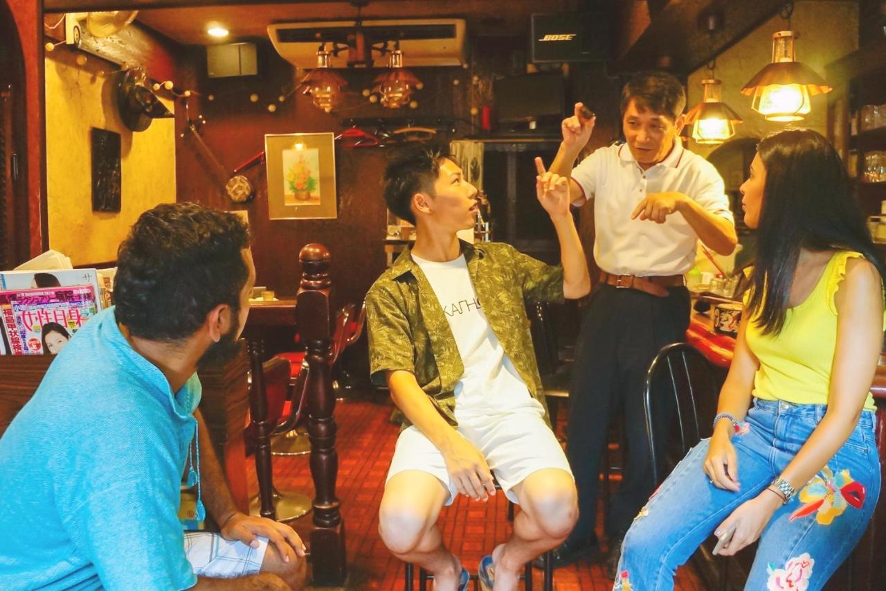 Sekai Hotel Nishikujyo Osaka Bagian luar foto