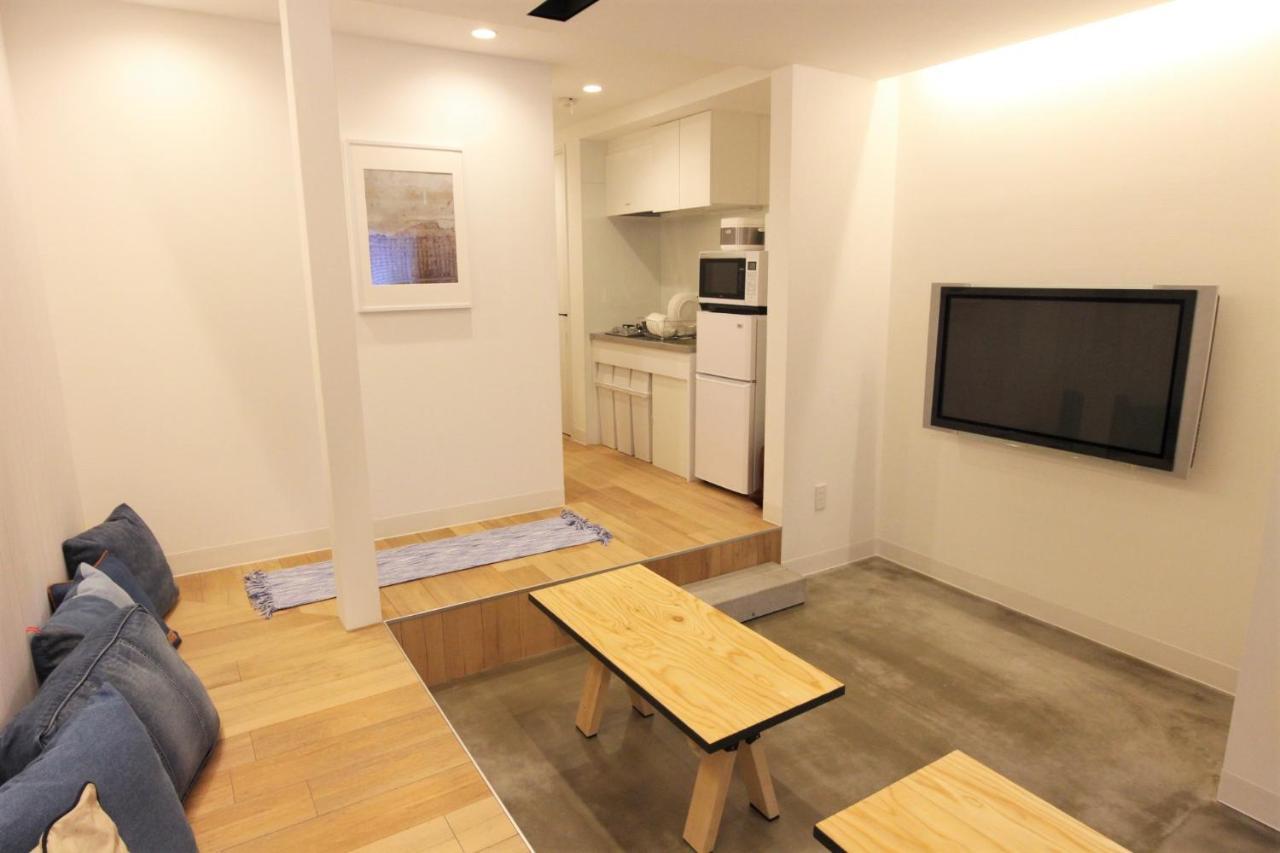 Sekai Hotel Nishikujyo Osaka Bagian luar foto