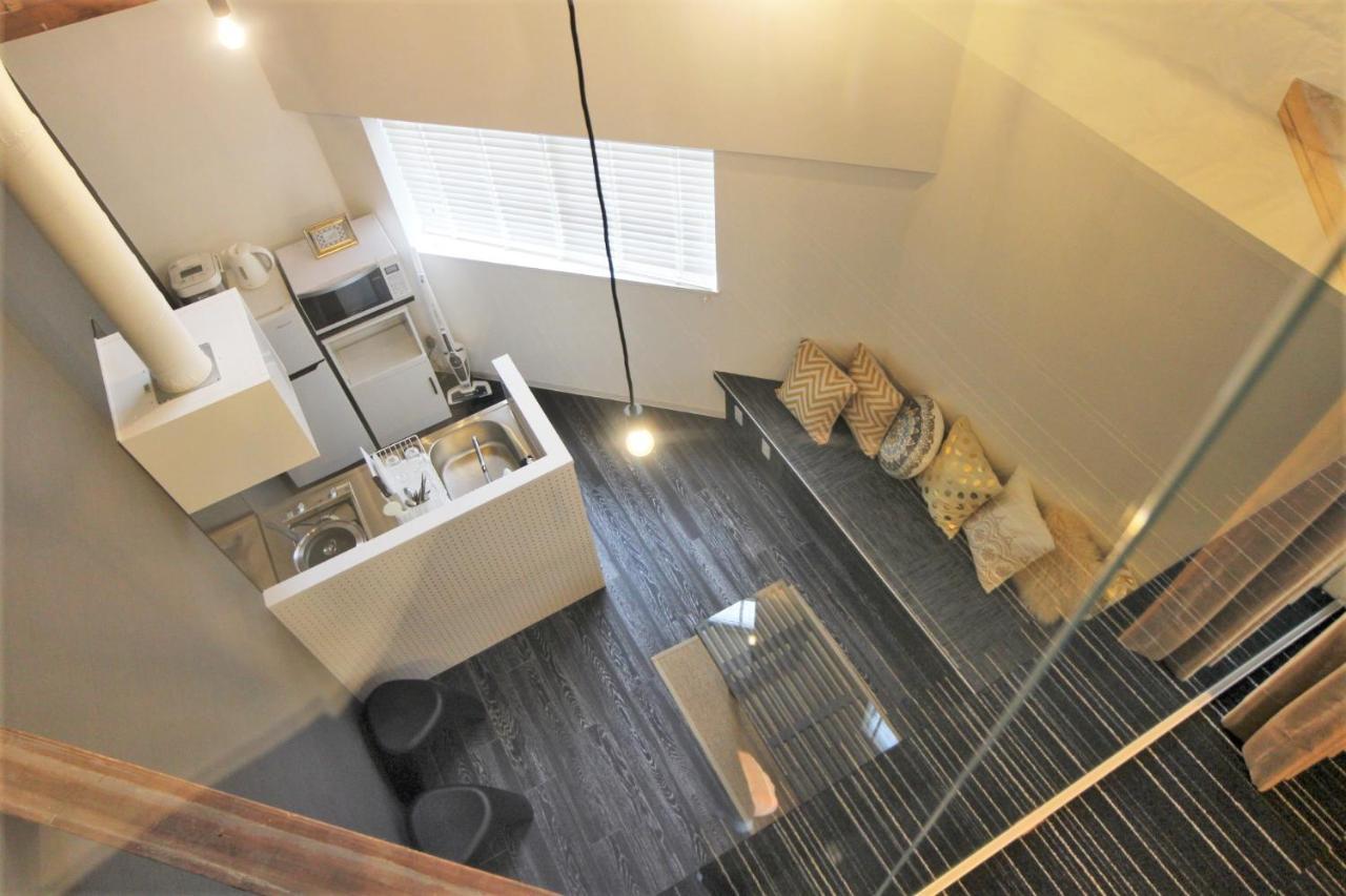 Sekai Hotel Nishikujyo Osaka Bagian luar foto