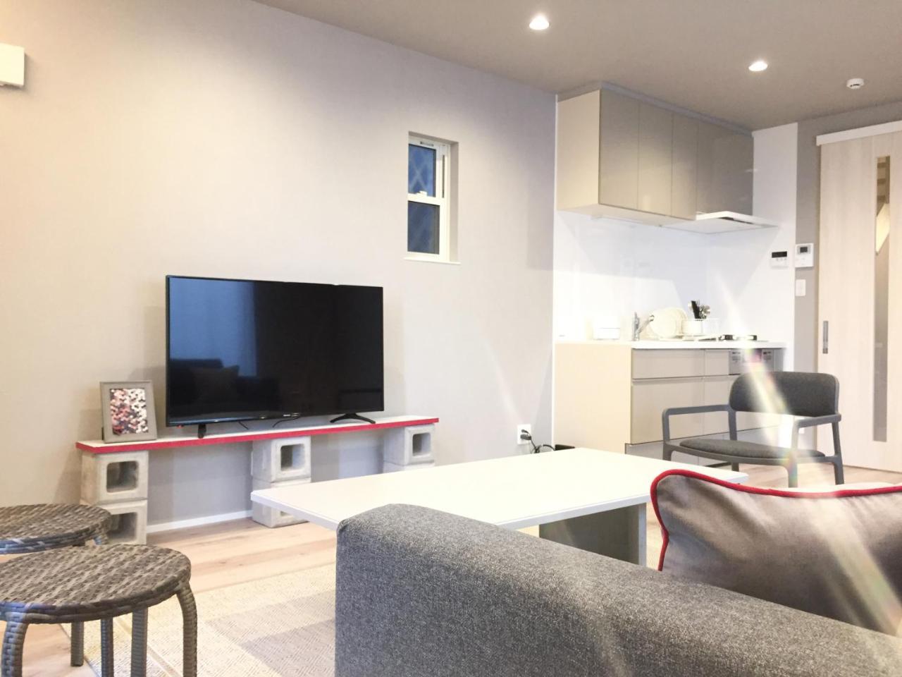 Sekai Hotel Nishikujyo Osaka Bagian luar foto