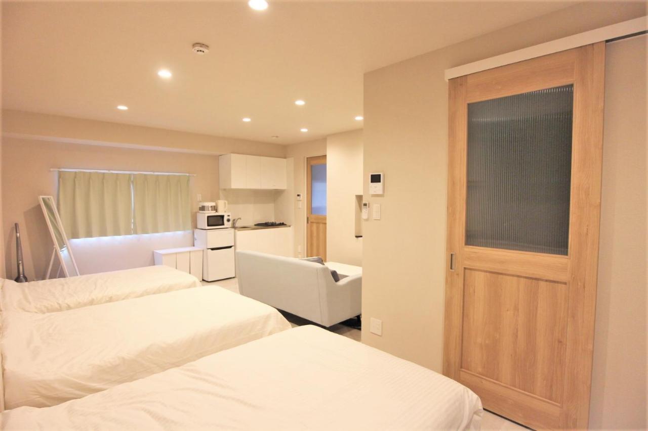 Sekai Hotel Nishikujyo Osaka Bagian luar foto
