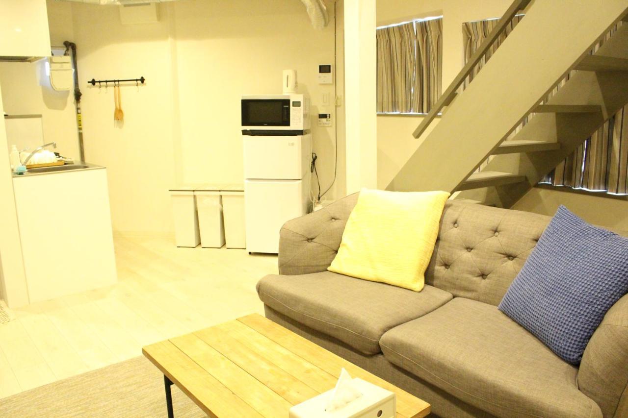 Sekai Hotel Nishikujyo Osaka Bagian luar foto