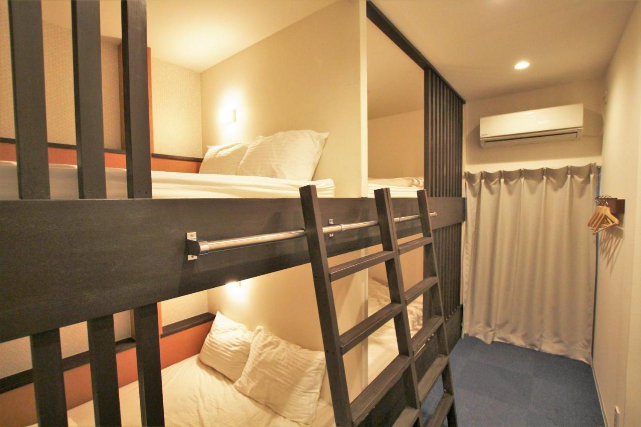 Sekai Hotel Nishikujyo Osaka Bagian luar foto